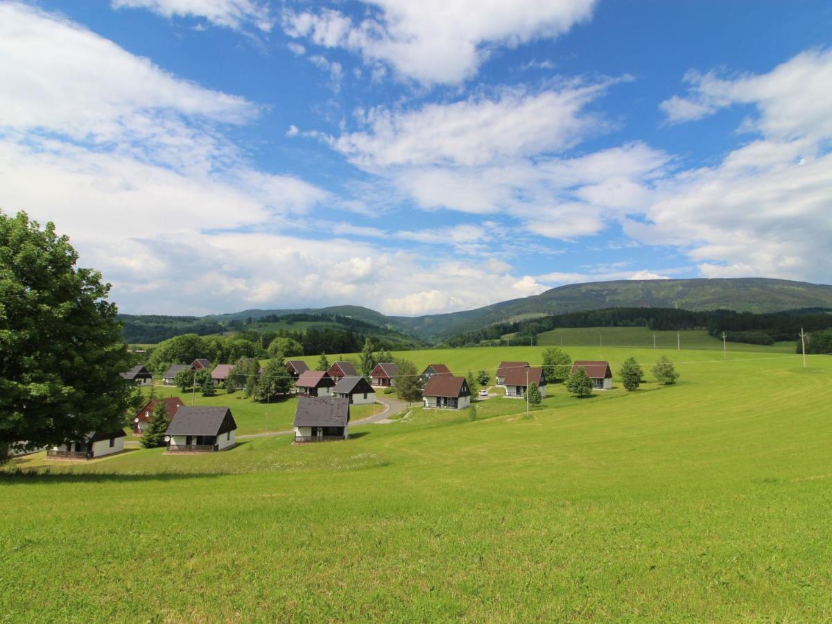 Holiday Home Holiday Hill E52 By Interhome Černý Dŭl Exterior foto